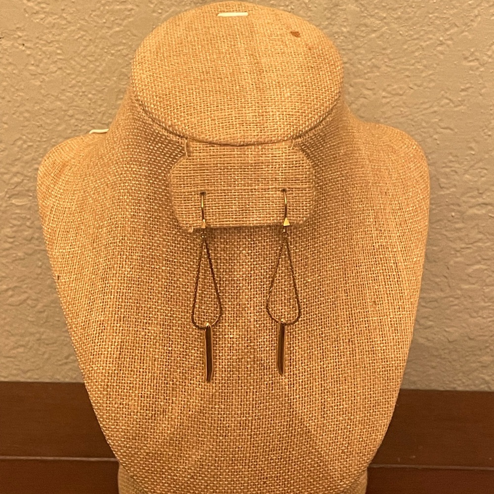 Gold Stella & Dot Pendant Earrings